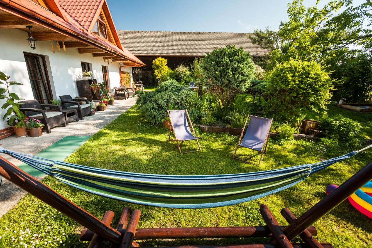 Villa Dom Pod Orzechem Łapczyce Exterior foto